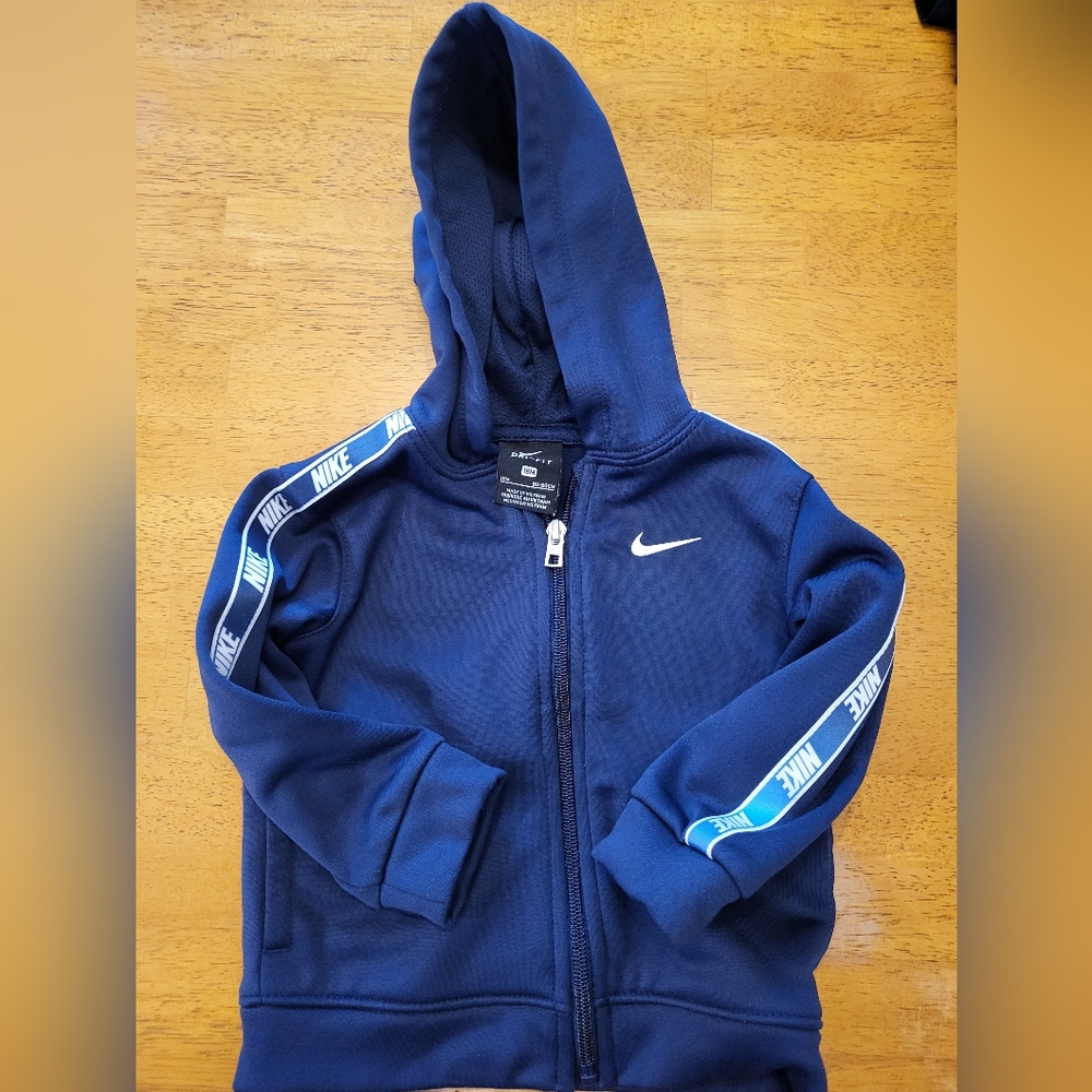 NIKE HOODED FULL ZIP JACKET SZ 18 MONTH EXCELLENT CONDITION
